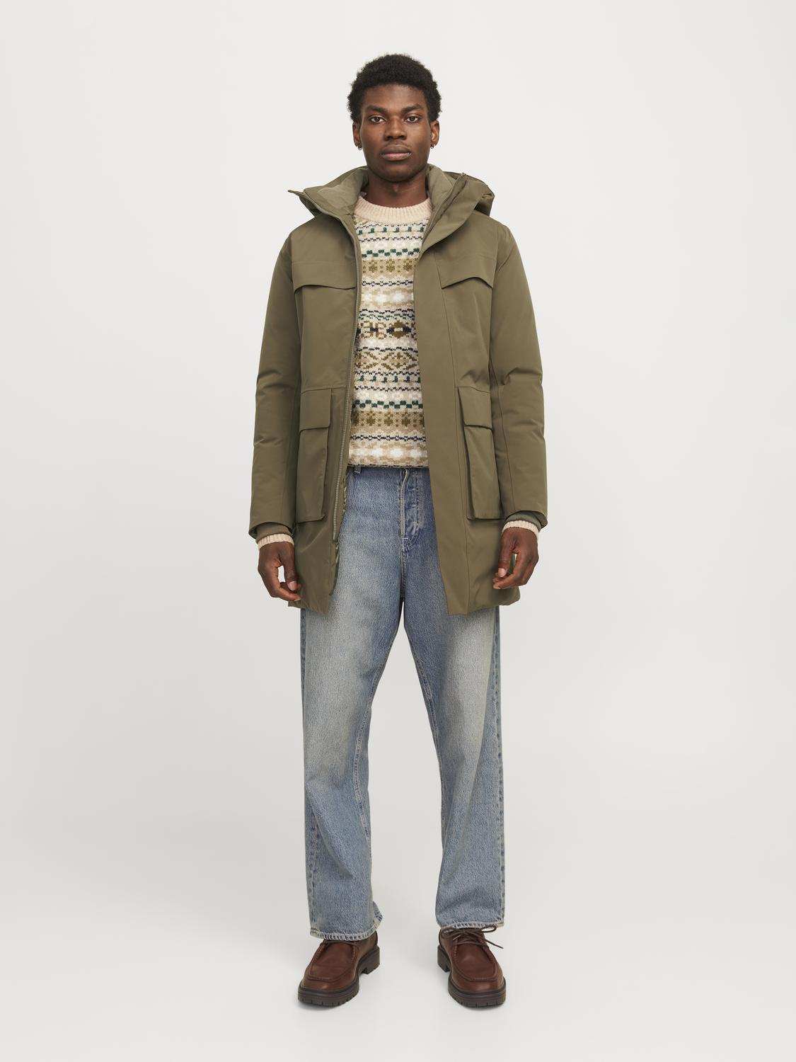 model_shot-front_full